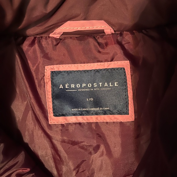 Maroon Aeropostale Vest Sz Large - Picture 3 of 3